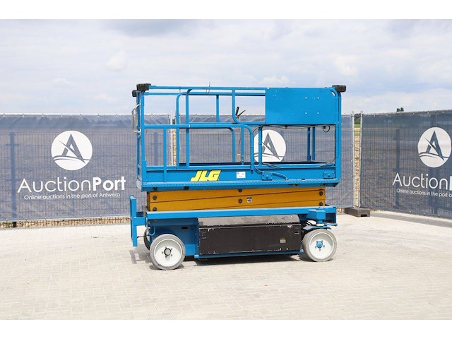 Schaarlift jlg 2046-e elektrisch 455kg 8.1m 1997 - afbeelding 1 van  1