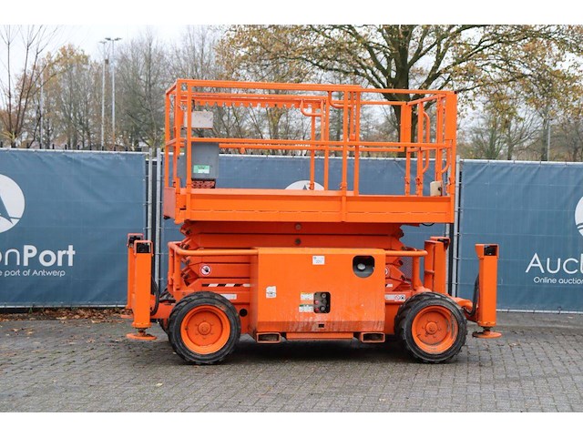 Schaarlift skyjack diesel - afbeelding 1 van  1