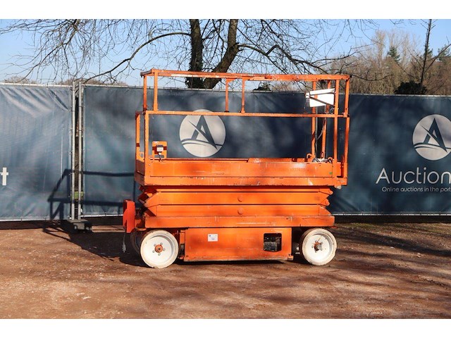 Schaarlift skyjack sj-3220 elektrisch 8.1m 2011 - afbeelding 1 van  1