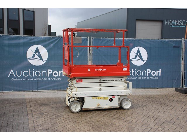 Schaarlift skyjack sj iii 3219 elektrisch 7.8m 2015 - afbeelding 1 van  1