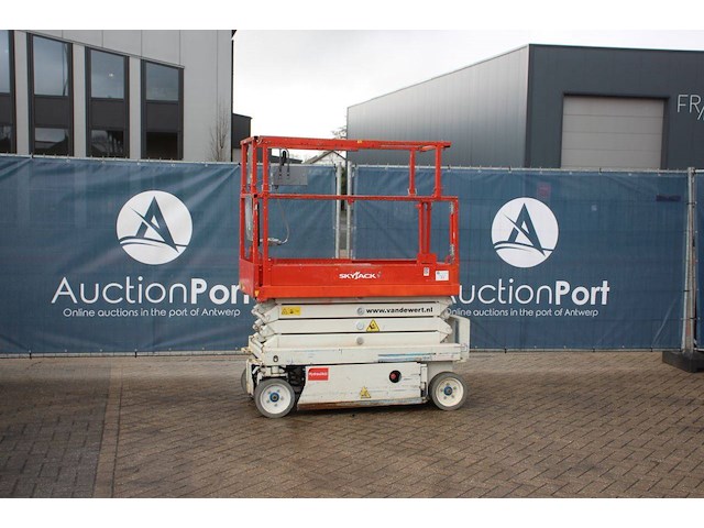 Schaarlift skyjack sj iii 3219 elektrisch 7.8m 2015 - afbeelding 1 van  1
