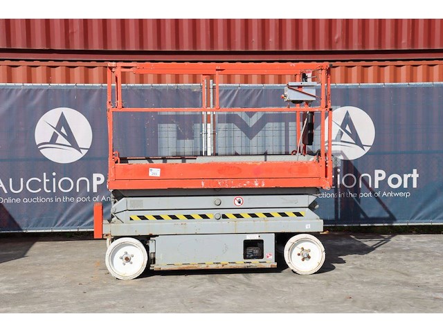 Schaarlift skyjack sj4620 elektrisch 8.1m - afbeelding 1 van  1