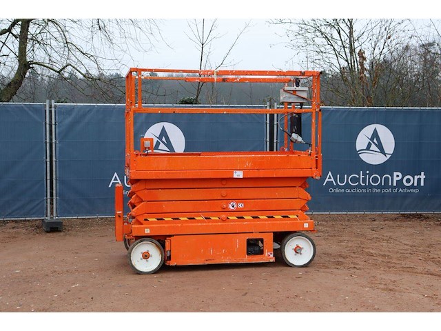 Schaarlift skyjack sj4626 elektrisch 9.9m 2014 - afbeelding 1 van  1