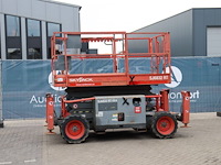 Schaarlift skyjack sj6832rt diesel 12m 2015 - afbeelding 1 van  1