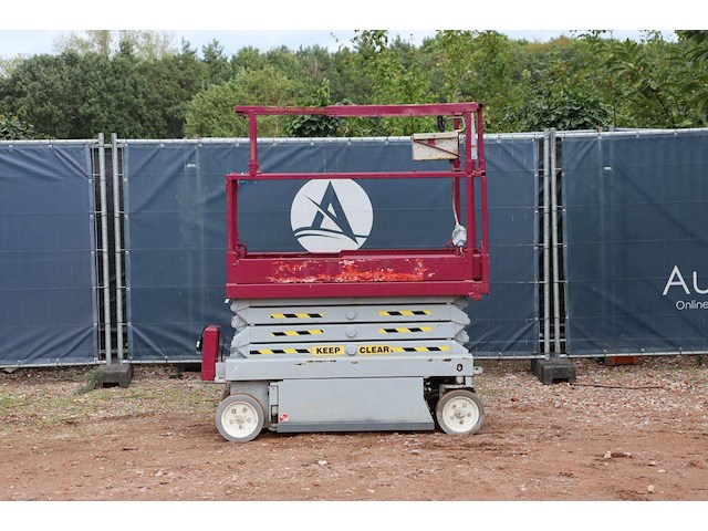 Schaarlift skyjack sjiii - 3219 elektrisch 227kg 7.8m 2010 - afbeelding 1 van  1