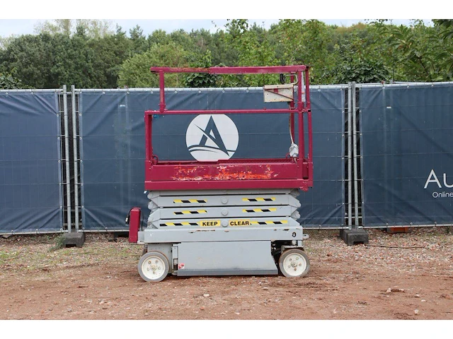 Schaarlift skyjack sjiii - 3219 elektrisch 227kg 7.8m 2010 - afbeelding 1 van  1