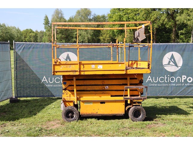 Schaarlift upright elektrisch - afbeelding 1 van  1