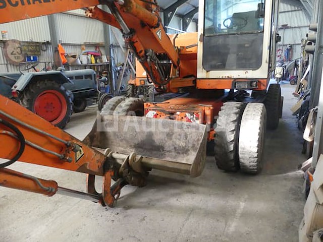 Schaeff hml31 wielgraafmachine - afbeelding 35 van  37