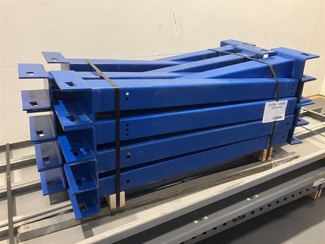 Schafer - draagarmstelling - cantilever racking - afbeelding 1 van  4
