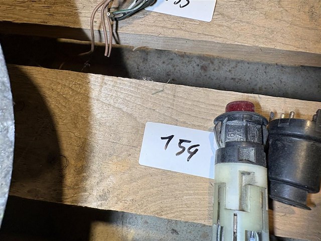 Schakelaar 911 - afbeelding 1 van  3