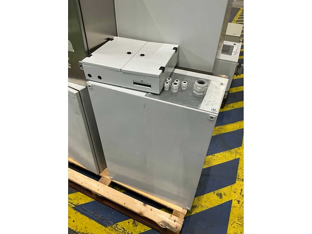 Schakelkast (5x) - afbeelding 4 van  4