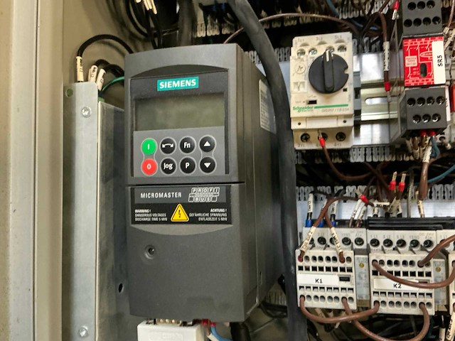 Schakelkast met frequentieregelaar - afbeelding 14 van  14