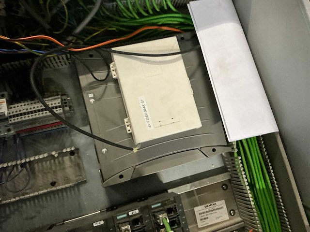 Schakelkast met inhoud (2x) - afbeelding 9 van  9