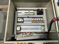 Schakelkast met inhoud (2x) - afbeelding 4 van  6