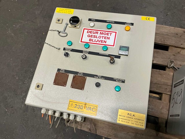 Schakelkast met inhoud (2x) - afbeelding 5 van  6