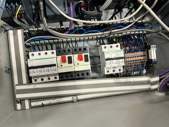 Schakelkast met inhoud (2x) - afbeelding 5 van  8