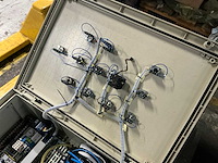 Schakelkast met inhoud (3x) - afbeelding 9 van  11