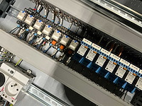 Schakelkast met inhoud - afbeelding 3 van  4