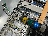 Schakelkast met inhoud - afbeelding 7 van  7