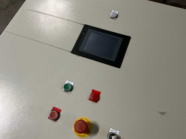 Schakelkast met inhoud - afbeelding 3 van  9