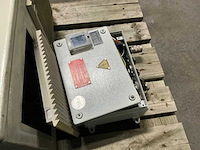 Schakelkast met inhoud - afbeelding 2 van  4