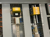 Schakelkast met inhoud - afbeelding 5 van  11