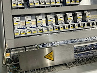 Schakelkast met inhoud - afbeelding 6 van  7