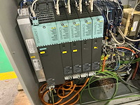 Schakelkast met inhoud - afbeelding 4 van  7