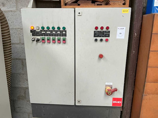Schakelkast - afbeelding 1 van  6