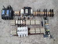 Schakelmateriaal - afbeelding 1 van  1