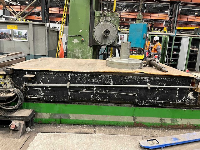 Scharmann - wf132ax - horizontale boorfrees - afbeelding 8 van  14