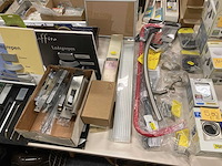 Scharnieren, deurbeslag, sloten, lampen enz - afbeelding 42 van  45