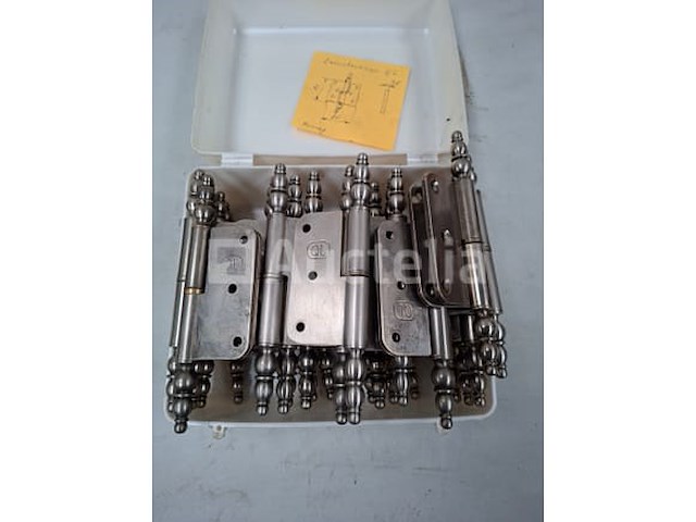 Scharnieren: messing - afbeelding 1 van  1