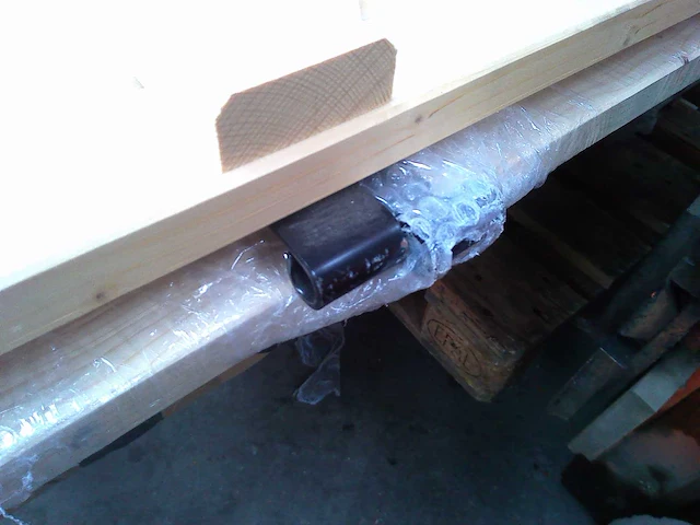 Scharnierende garagedeur in voor 2 bladen handgeschakeld h.200 x w.240 cm - afbeelding 5 van  6