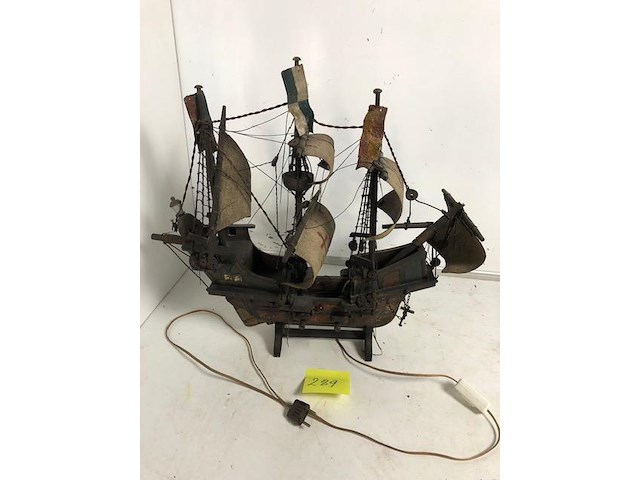 Scheepsmodel lamp - afbeelding 1 van  1