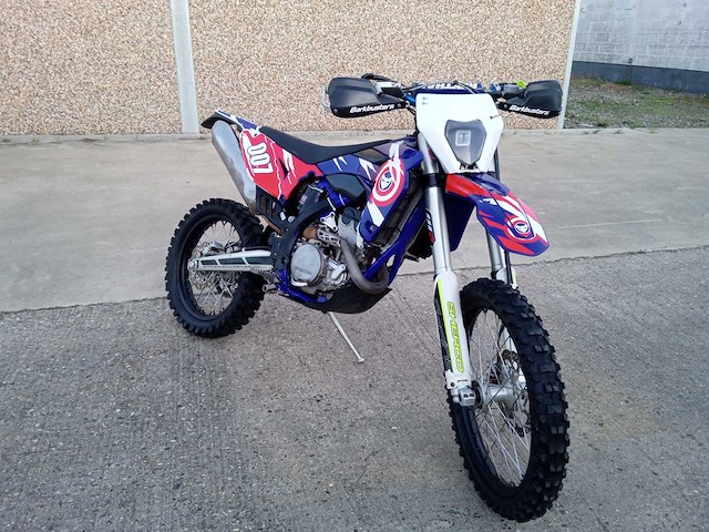 Scherco - en 300 - motorfiets - afbeelding 6 van  7