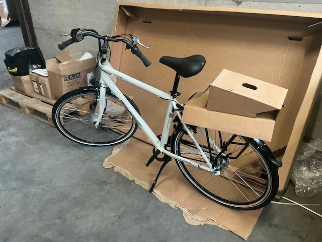 Schiano e-moon ananda 28” electrische fiets ongebruikt (2x) - afbeelding 2 van  7