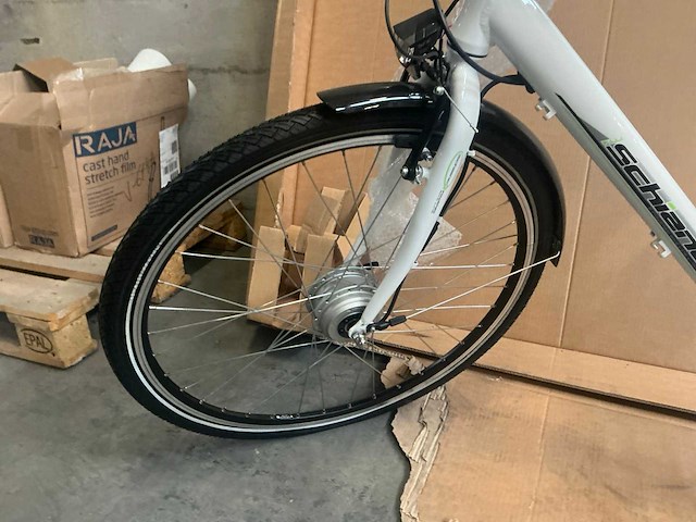 Schiano e-moon ananda 28” electrische fiets ongebruikt (2x) - afbeelding 4 van  7