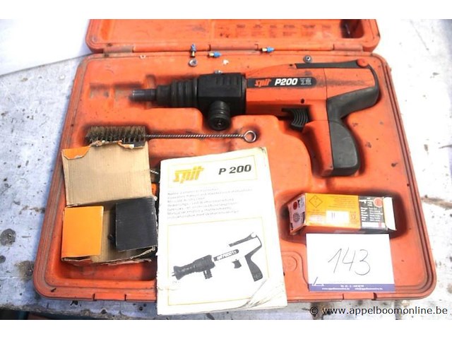 Schietapparaat spit p200, inclusief koffer, borstel, handleiding, patronen, werking niet gekend - afbeelding 1 van  2