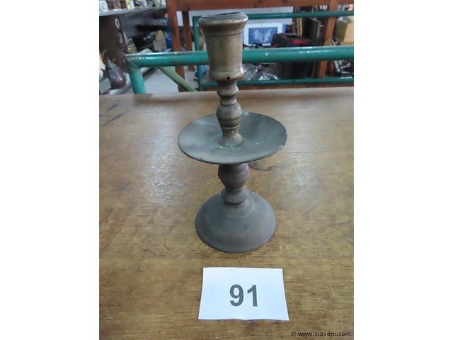 Schijfkandelaar - afbeelding 1 van  3