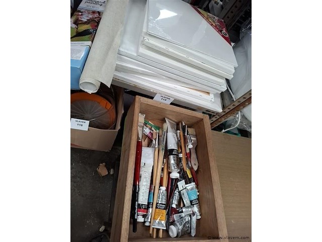 Schildersmateriaal - afbeelding 1 van  4