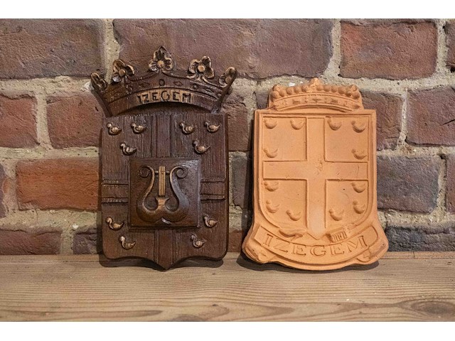 Schildjes 'izegem' 2 stuks - afbeelding 1 van  4