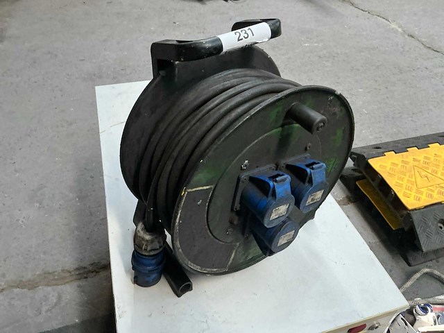 Schill kabelhaspel - afbeelding 2 van  4