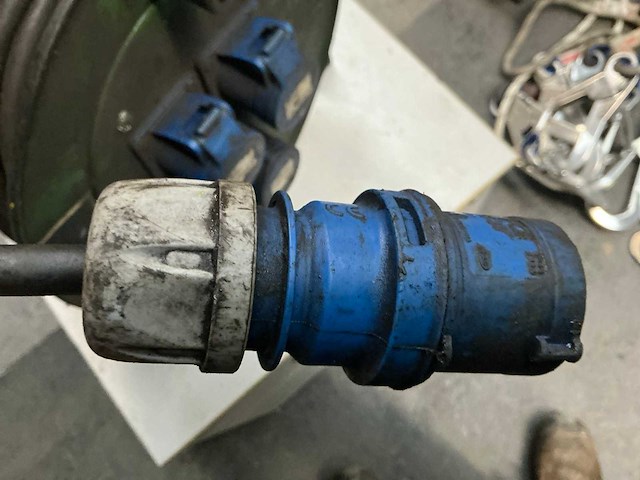 Schill kabelhaspel - afbeelding 4 van  4