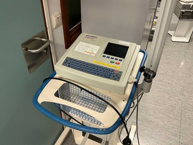 Schiller at-102 ecg toestel - afbeelding 2 van  6