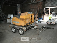 Schliesing hakselaar op aanhangwagen - afbeelding 7 van  11