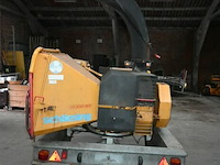 Schliesing hakselaar op aanhangwagen - afbeelding 10 van  11