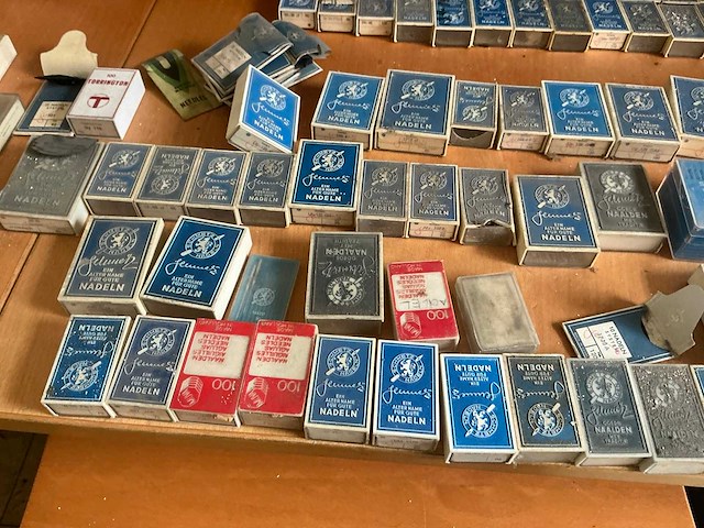 Schmetz partij naaimachine naalden - afbeelding 4 van  5