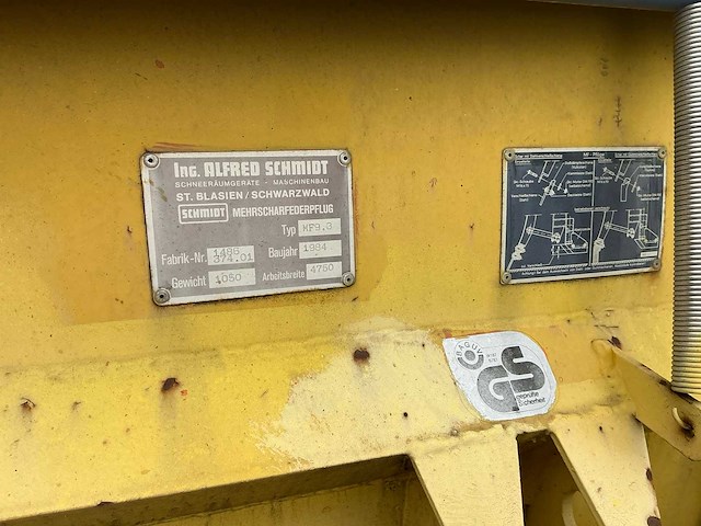 Schmidt geel sneeuwschuiver - afbeelding 11 van  13
