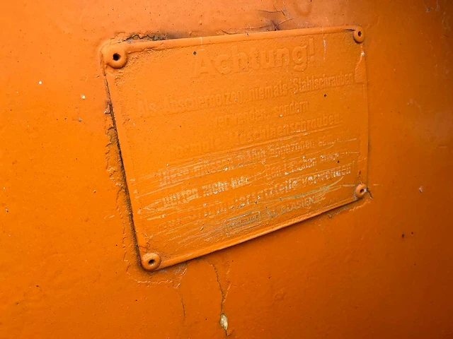 Schmidt oranje sneeuwschuiver - afbeelding 9 van  12